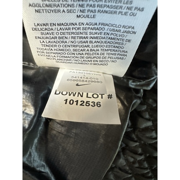 Nike Cascade Black Down Goose Puffer Vest 541414-010 Women's Size Large 700 Fill - Picture 8 of 10